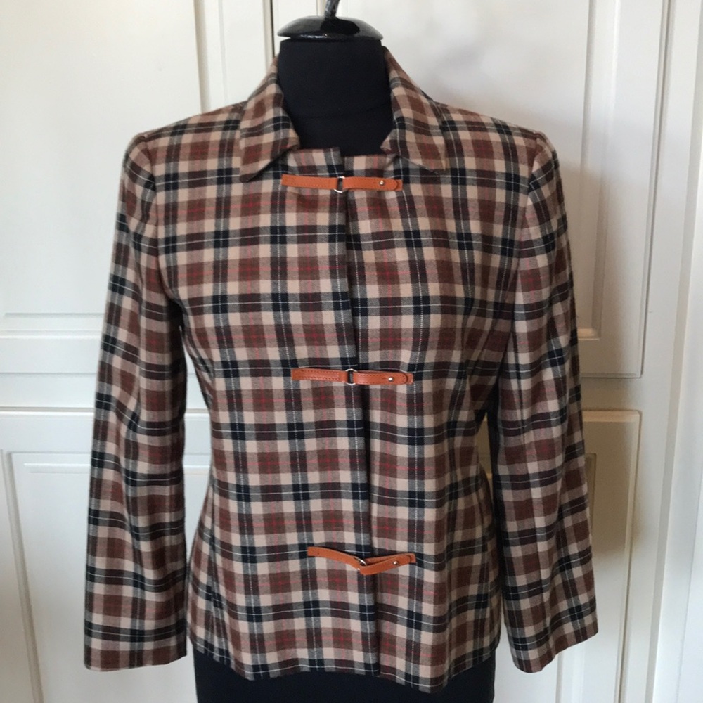 Doncaster Blazer Leather Closure